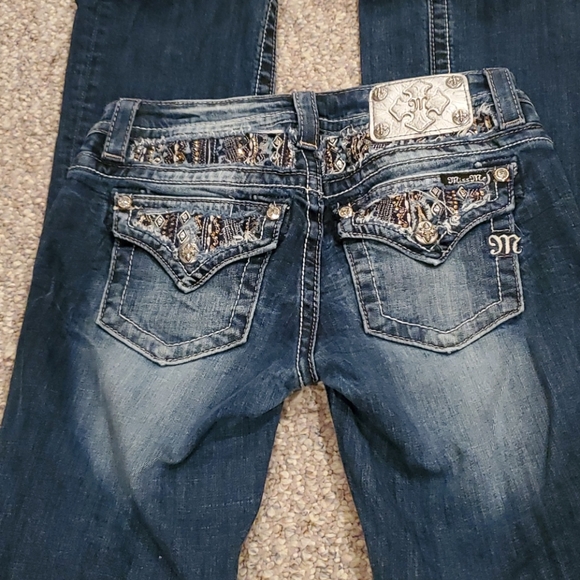 Jeans - Picture 2 of 2